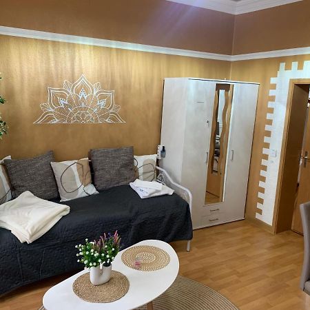 Best-Preis Fewo Rathausblick 2 - Zentrale Lage In Wittenberge - 2 Personen - Einzelzimmer - Vollausstattung - Wlan / Prime & Self-Check-In Exteriör bild