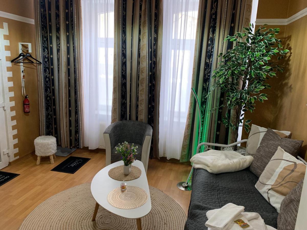 Best-Preis Fewo Rathausblick 2 - Zentrale Lage In Wittenberge - 2 Personen - Einzelzimmer - Vollausstattung - Wlan / Prime & Self-Check-In Exteriör bild
