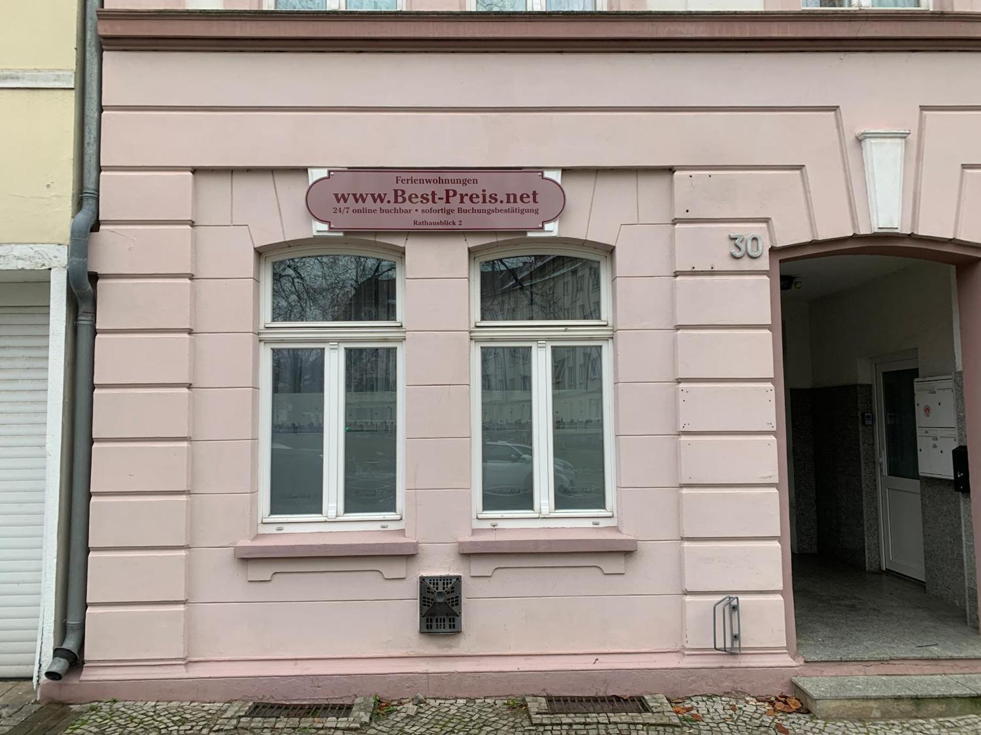 Best-Preis Fewo Rathausblick 2 - Zentrale Lage In Wittenberge - 2 Personen - Einzelzimmer - Vollausstattung - Wlan / Prime & Self-Check-In Exteriör bild